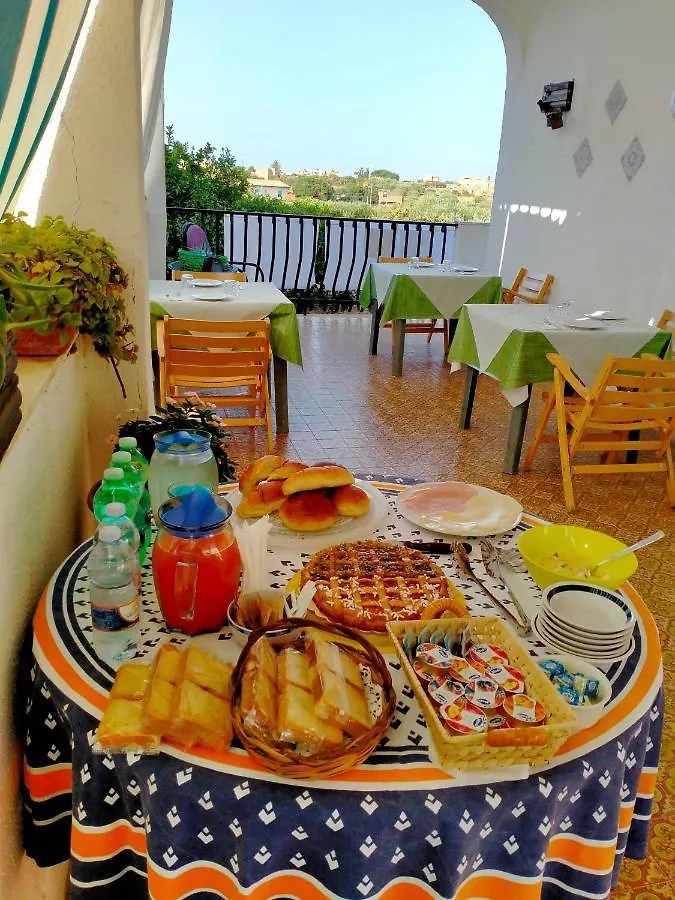 B&B Il Giardino Degli Agrumi Villaggio Mose  2*, Villaggio Mose (Sicily) Italy